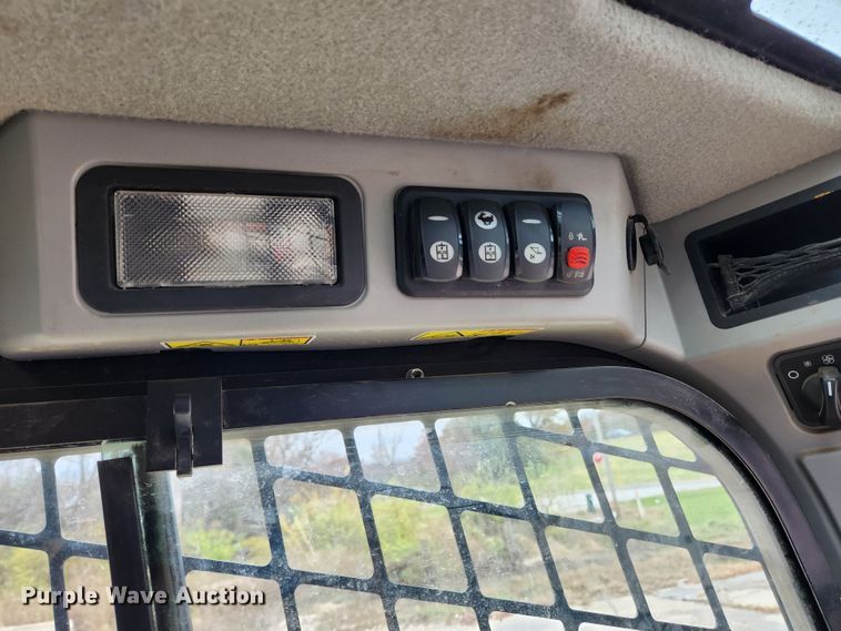 image for item JB9787 2015 Caterpillar 299D  tracked skid steer loader