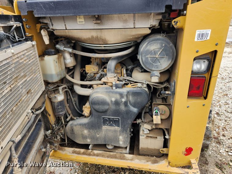 image for item JB9787 2015 Caterpillar 299D  tracked skid steer loader