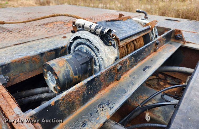 image for item JB9788 2008 Trail King TK110HT-443  drop deck trailer