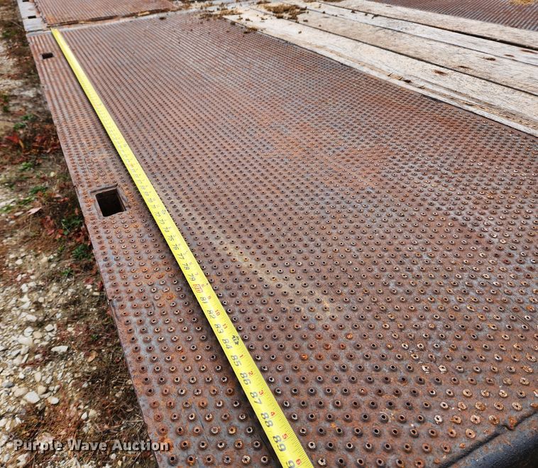 image for item JB9788 2008 Trail King TK110HT-443  drop deck trailer