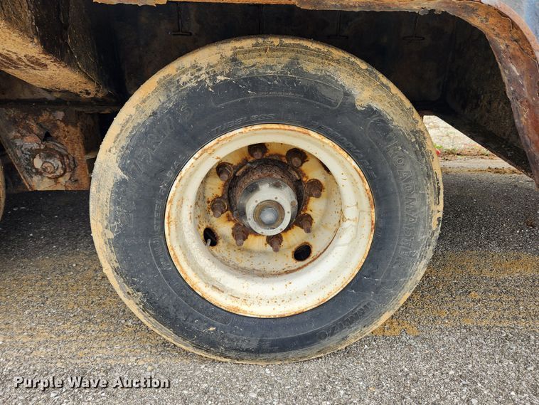 image for item JB9788 2008 Trail King TK110HT-443  drop deck trailer