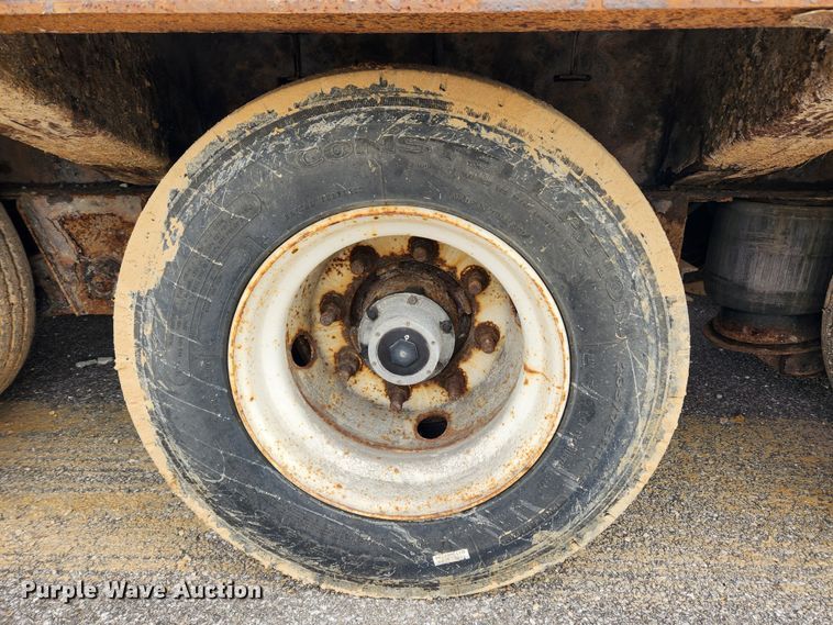 image for item JB9788 2008 Trail King TK110HT-443  drop deck trailer