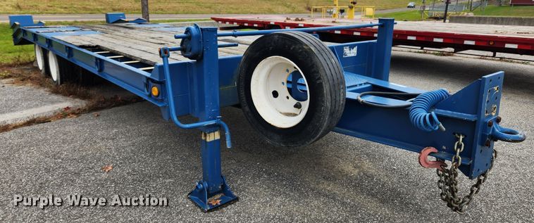 image for item JB9791 2013 Trail King TK40LP-262  equipment trailer