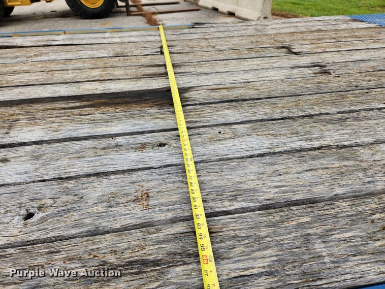 image for item JB9791 2013 Trail King TK40LP-262  equipment trailer