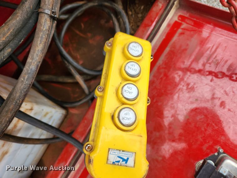 image for item JB9792 2017 Load Trail  equipment trailer