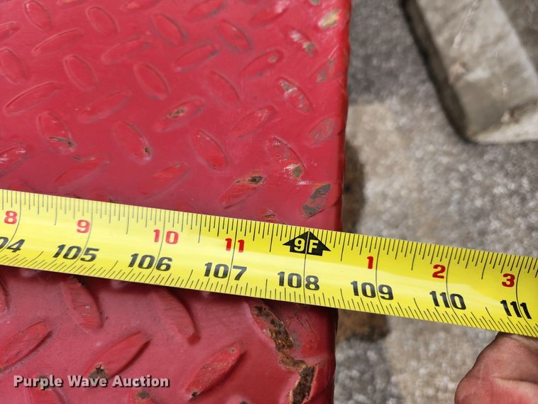 image for item JB9792 2017 Load Trail  equipment trailer