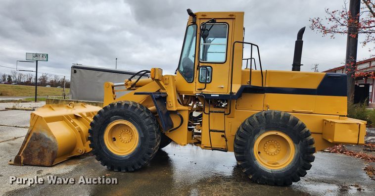 image for item JB9793 1985 Komatsu WA300  wheel loader