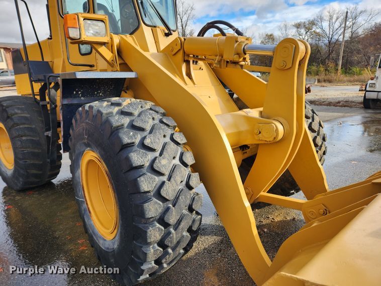 image for item JB9793 1985 Komatsu WA300  wheel loader