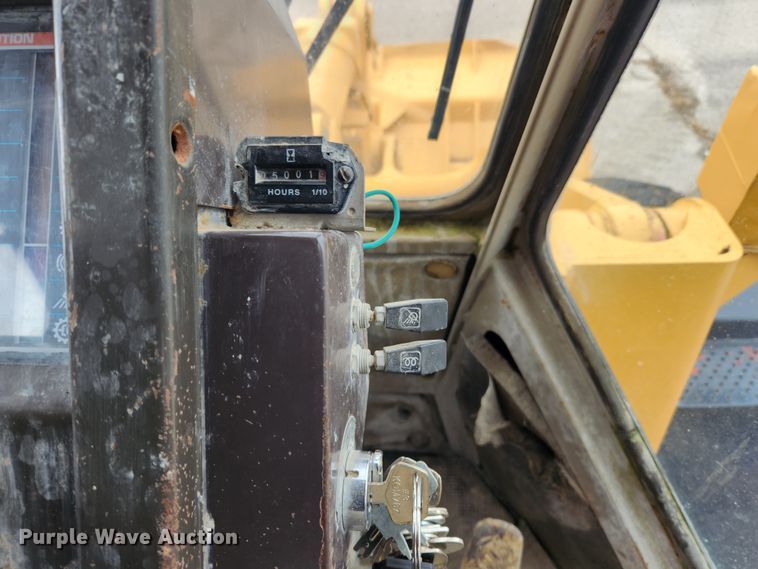 image for item JB9793 1985 Komatsu WA300  wheel loader