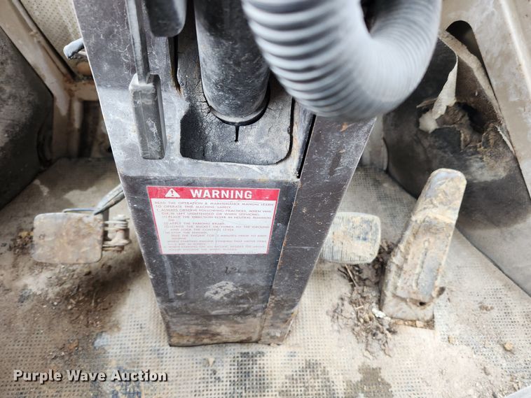 image for item JB9793 1985 Komatsu WA300  wheel loader