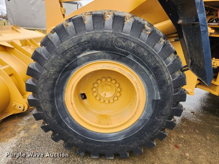 image for item JB9793 1985 Komatsu WA300  wheel loader