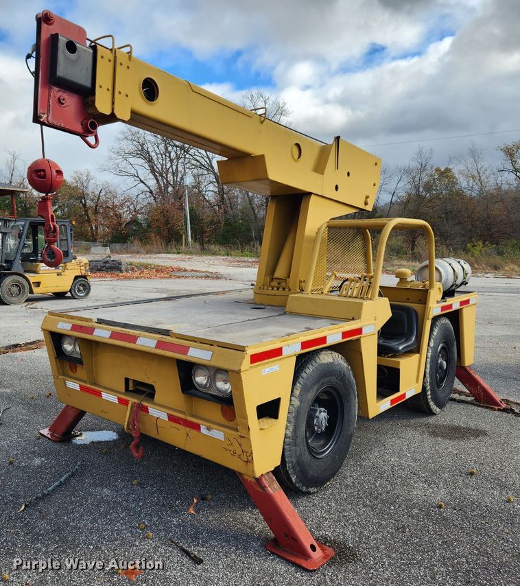 image for item JB9794 Broderson IC701B  crane
