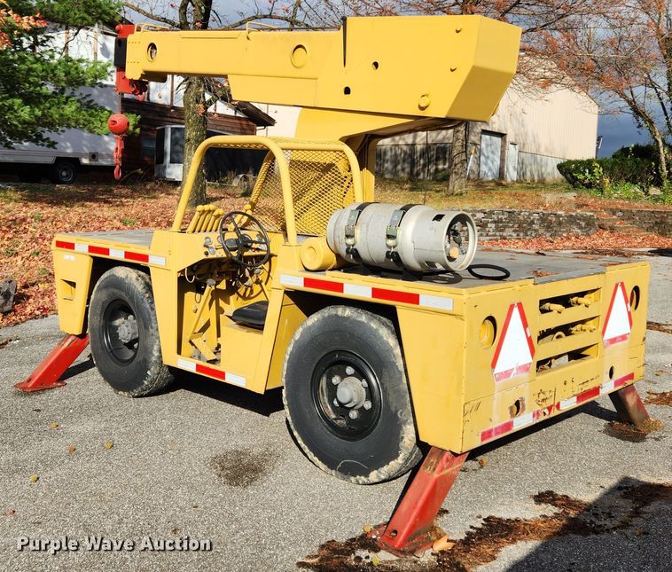 image for item JB9794 Broderson IC701B  crane