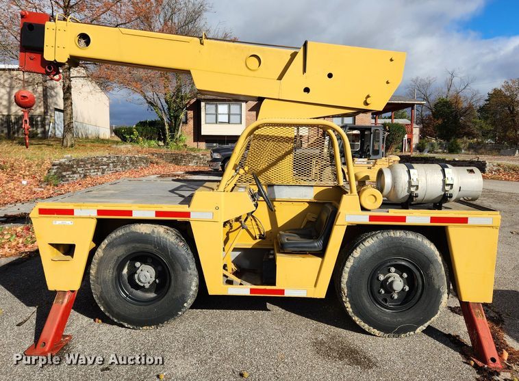image for item JB9794 Broderson IC701B  crane