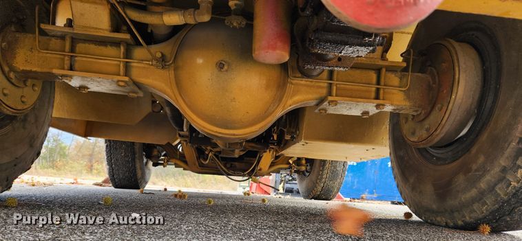 image for item JB9794 Broderson IC701B  crane