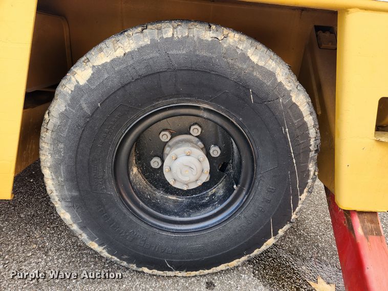 image for item JB9794 Broderson IC701B  crane