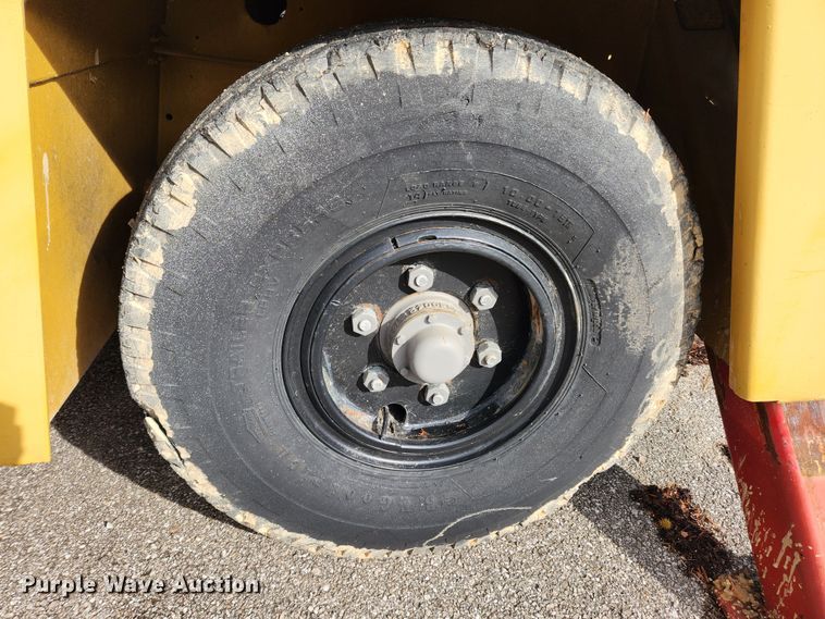 image for item JB9794 Broderson IC701B  crane