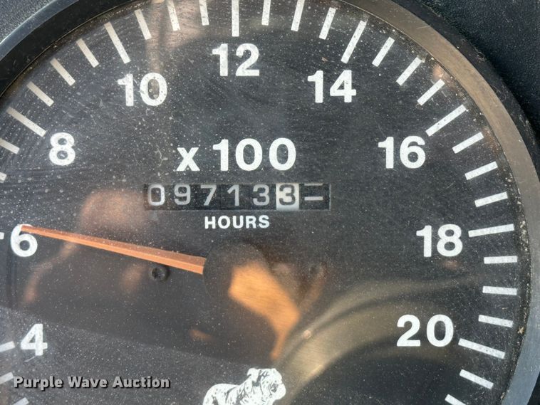 image for item JD9129 1994 Mack CH613  flatbed truck