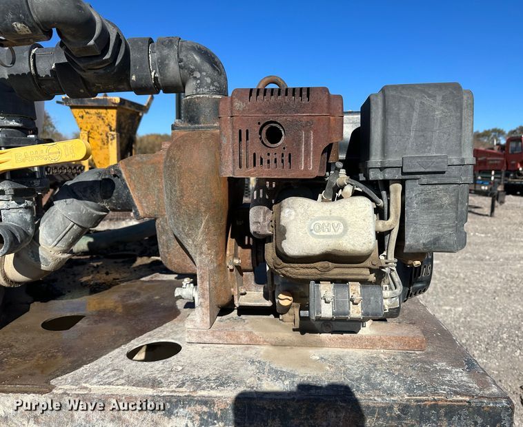 image for item JD9129 1994 Mack CH613  flatbed truck