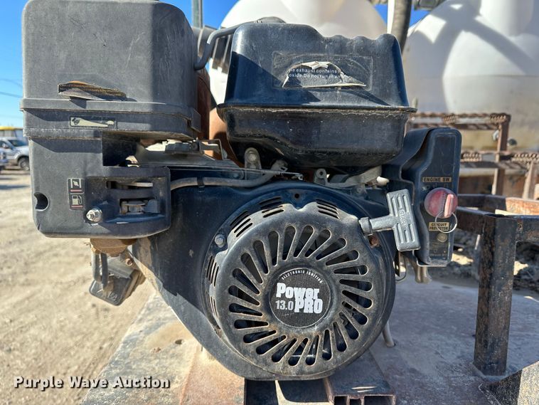 image for item JD9129 1994 Mack CH613  flatbed truck