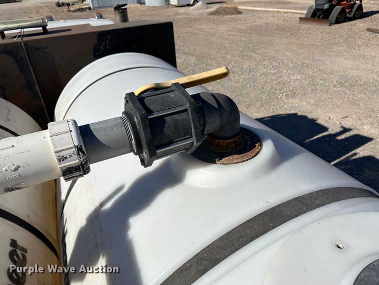 image for item JD9129 1994 Mack CH613  flatbed truck