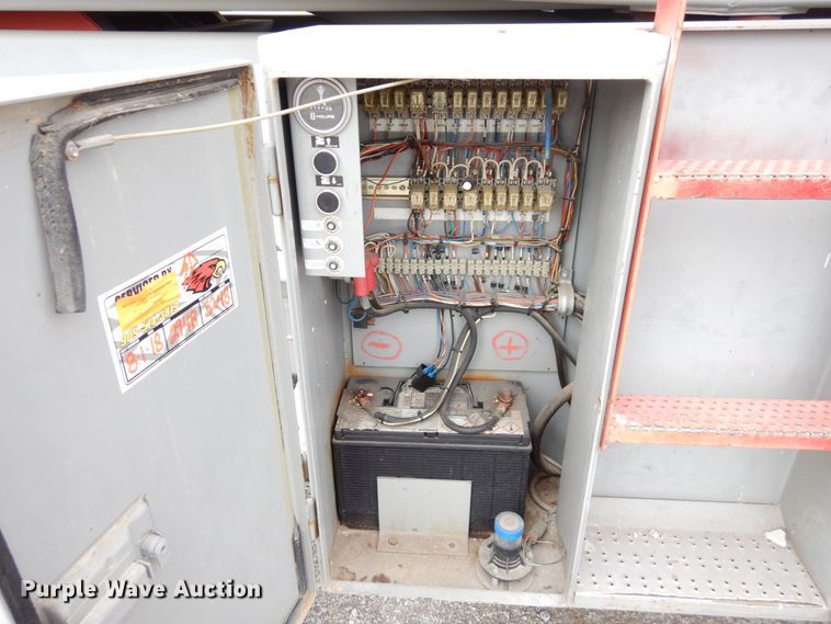 image for item JK9017 Skyjack SJ8841  scissor lift