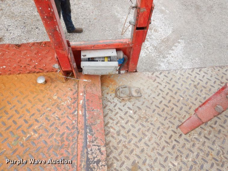 image for item JK9017 Skyjack SJ8841  scissor lift