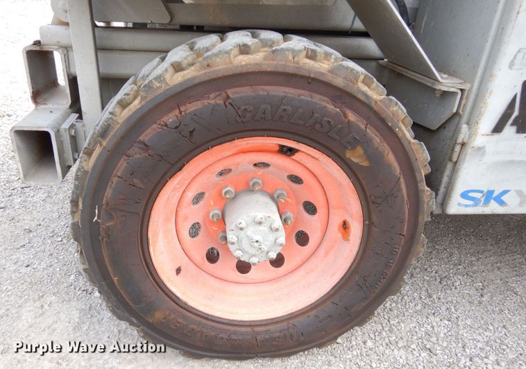 image for item JK9017 Skyjack SJ8841  scissor lift