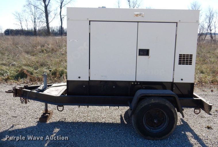 image for item JL9773 Whisperwatt DCA-45USI  generator