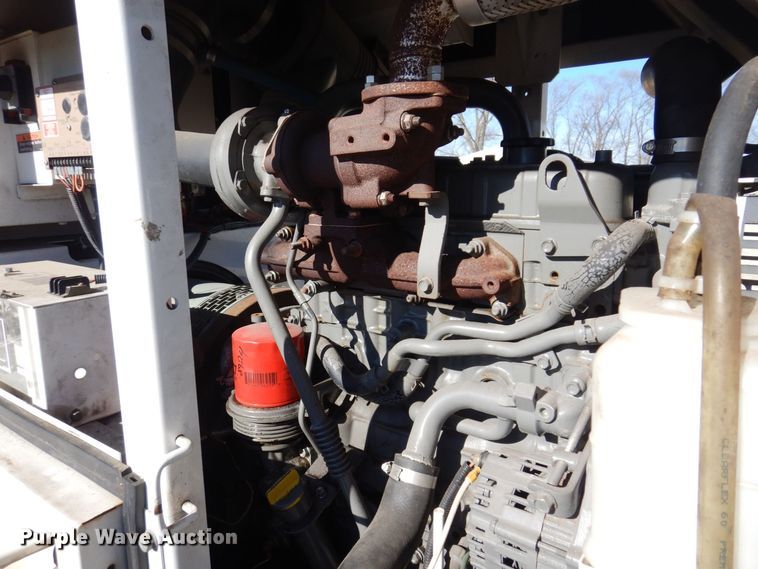 image for item JL9773 Whisperwatt DCA-45USI  generator