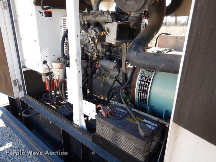 image for item JL9773 Whisperwatt DCA-45USI  generator