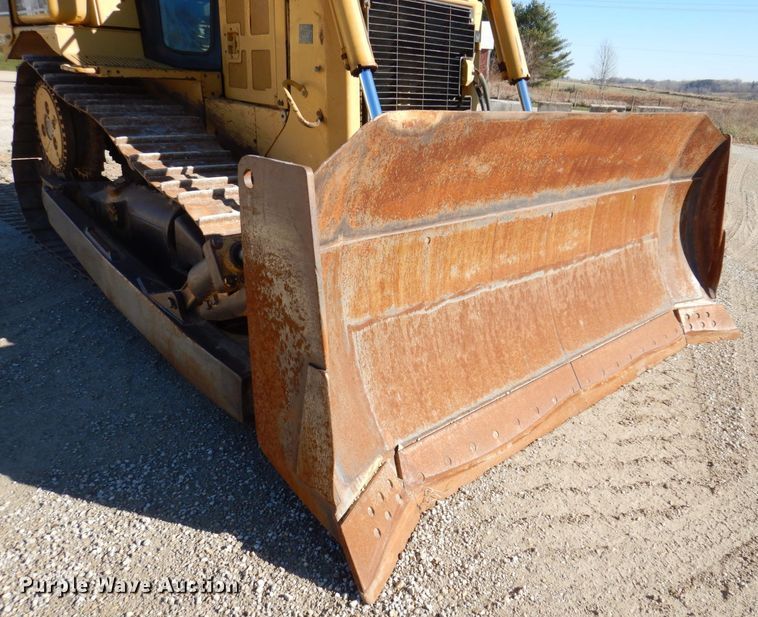 image for item JL9774 2004 Caterpillar D6R XL Series II  dozer