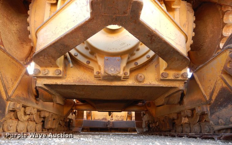 image for item JL9774 2004 Caterpillar D6R XL Series II  dozer
