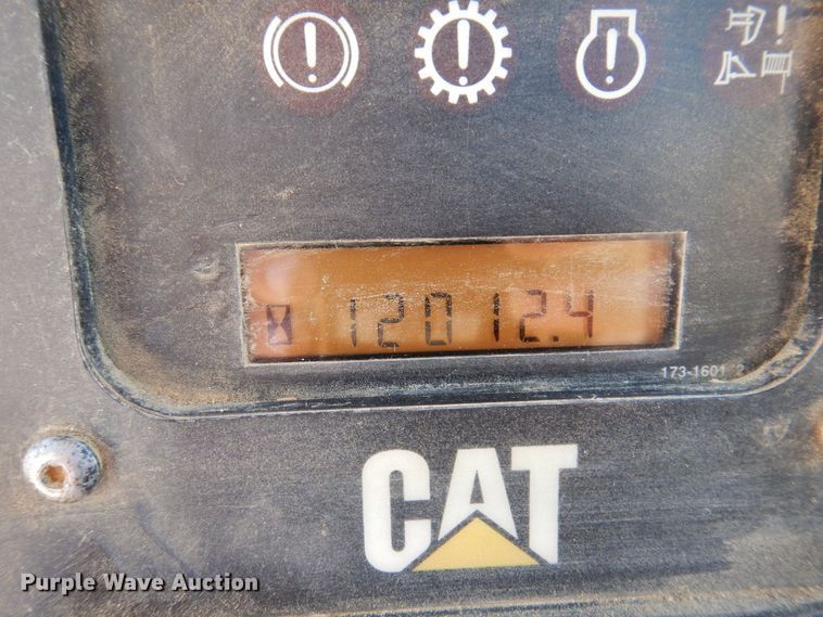 image for item JL9774 2004 Caterpillar D6R XL Series II  dozer