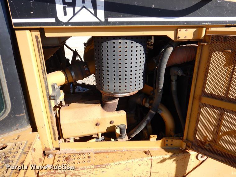 image for item JL9774 2004 Caterpillar D6R XL Series II  dozer