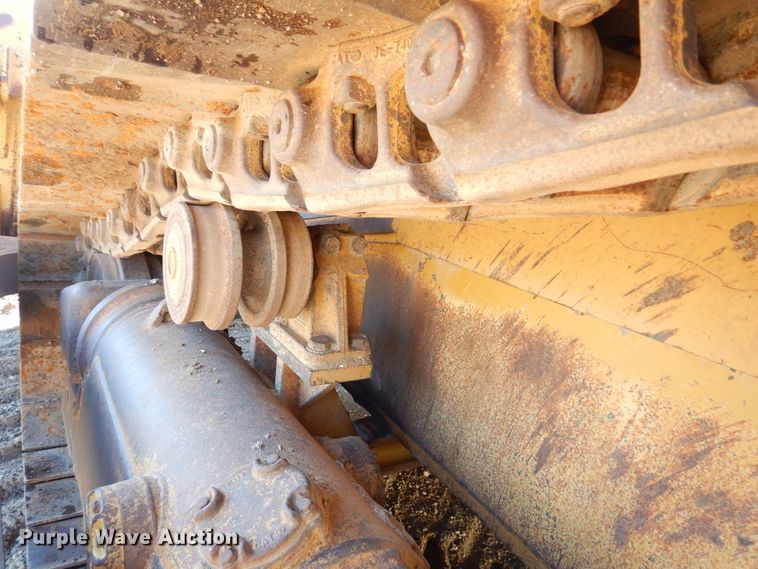 image for item JL9774 2004 Caterpillar D6R XL Series II  dozer