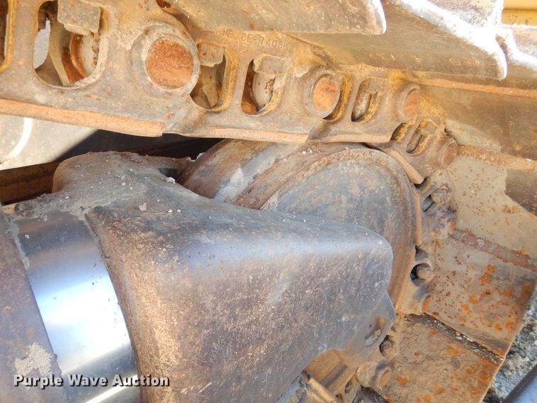 image for item JL9774 2004 Caterpillar D6R XL Series II  dozer