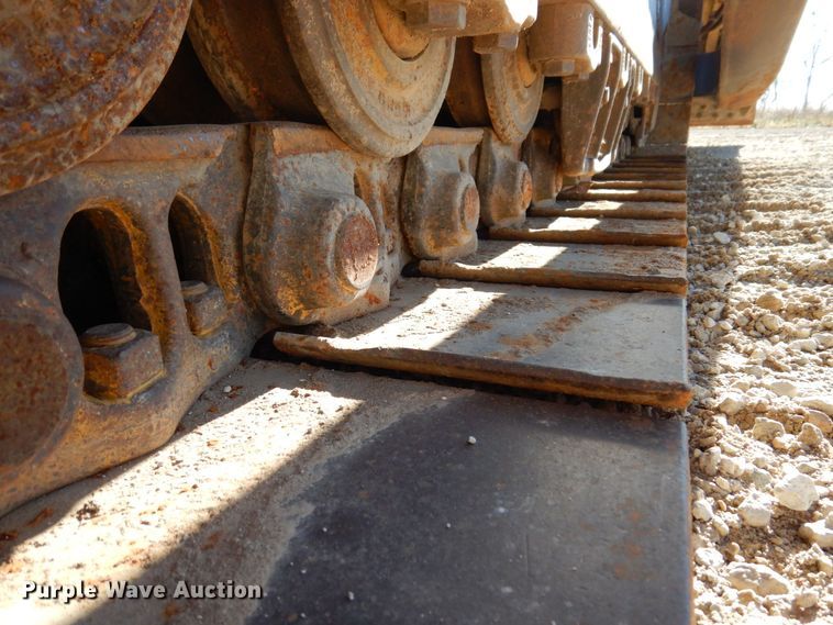 image for item JL9774 2004 Caterpillar D6R XL Series II  dozer