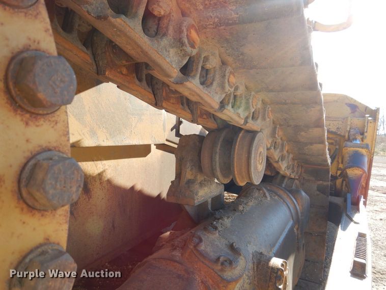 image for item JL9774 2004 Caterpillar D6R XL Series II  dozer