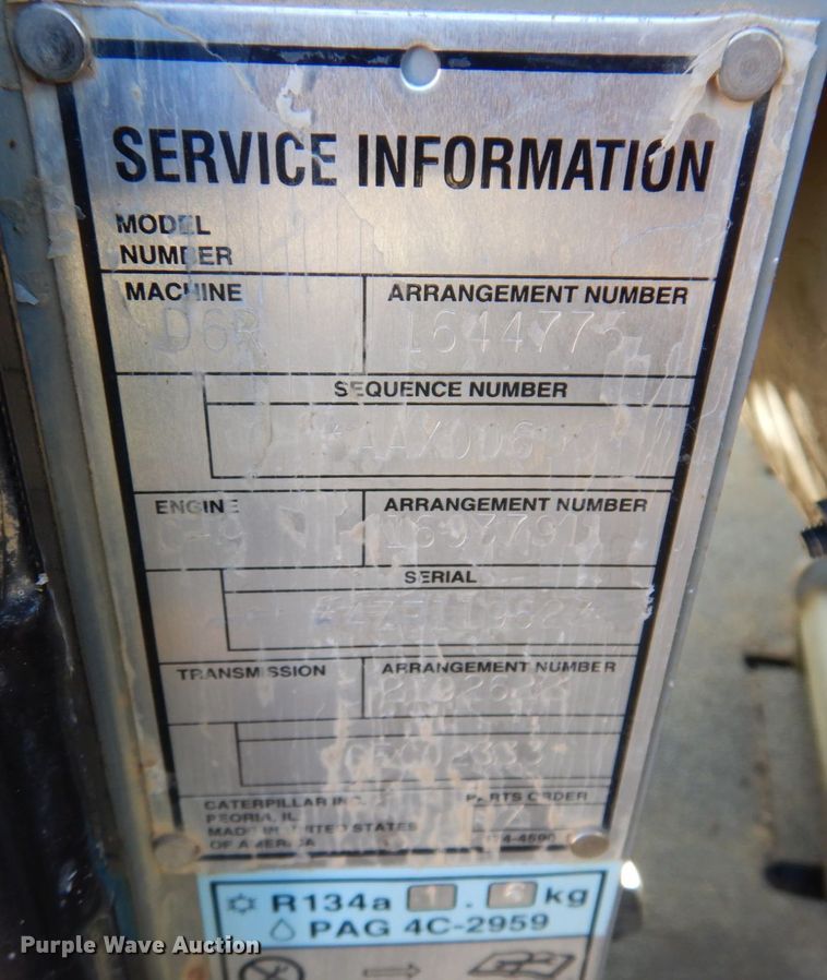 image for item JL9774 2004 Caterpillar D6R XL Series II  dozer