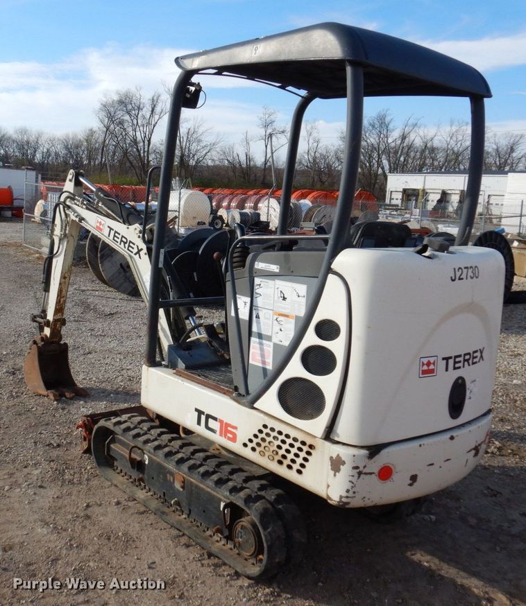 image for item JL9791 2010 Terex TC16  mini excavator