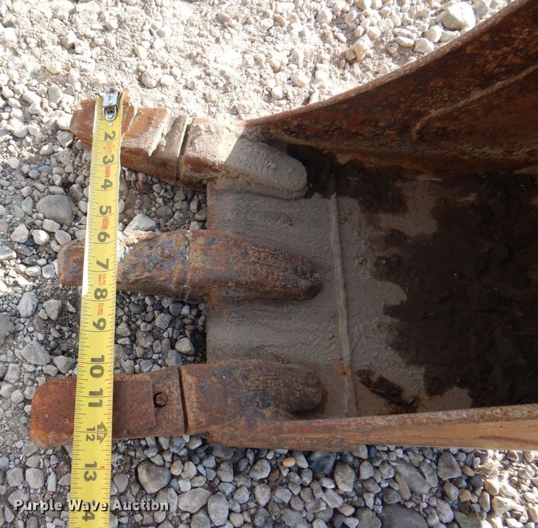 image for item JL9791 2010 Terex TC16  mini excavator