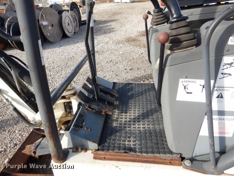 image for item JL9791 2010 Terex TC16  mini excavator