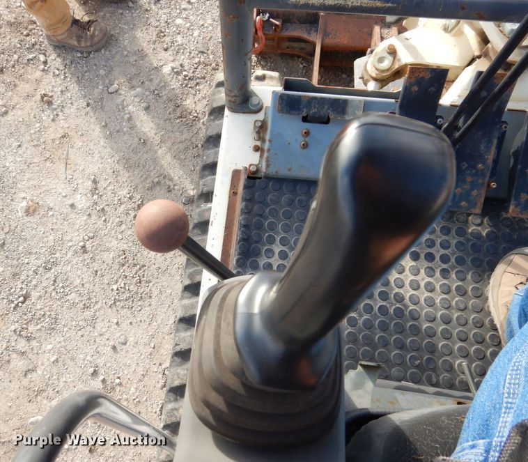 image for item JL9791 2010 Terex TC16  mini excavator