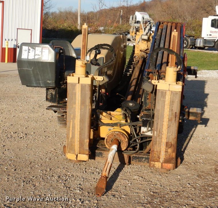 image for item JL9793 2005 Vermeer D24X40 Series II  directional boring unit