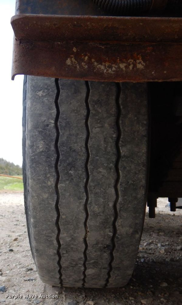 image for item JL9793 2005 Vermeer D24X40 Series II  directional boring unit