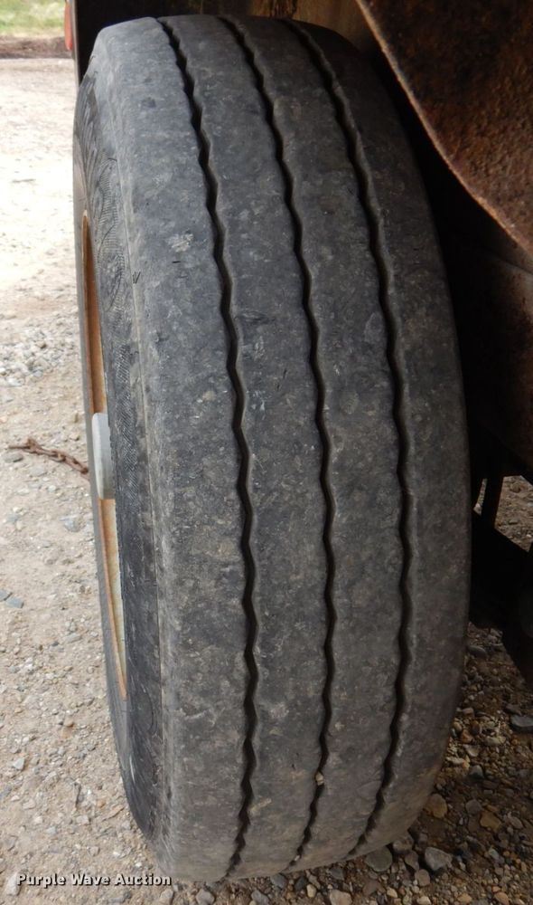 image for item JL9793 2005 Vermeer D24X40 Series II  directional boring unit