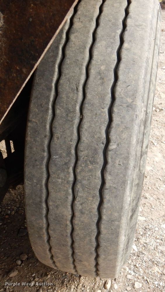 image for item JL9793 2005 Vermeer D24X40 Series II  directional boring unit