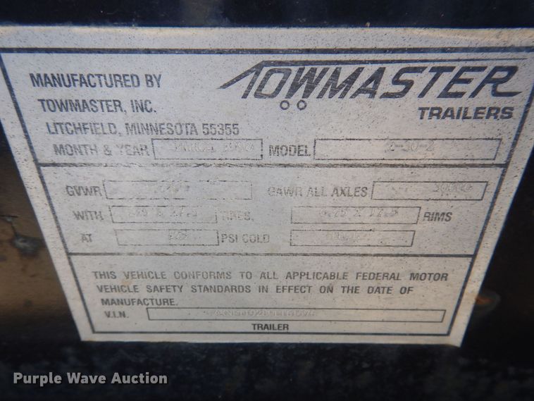 image for item JL9795 1998 Towmaster T-30-2  equipment trailer