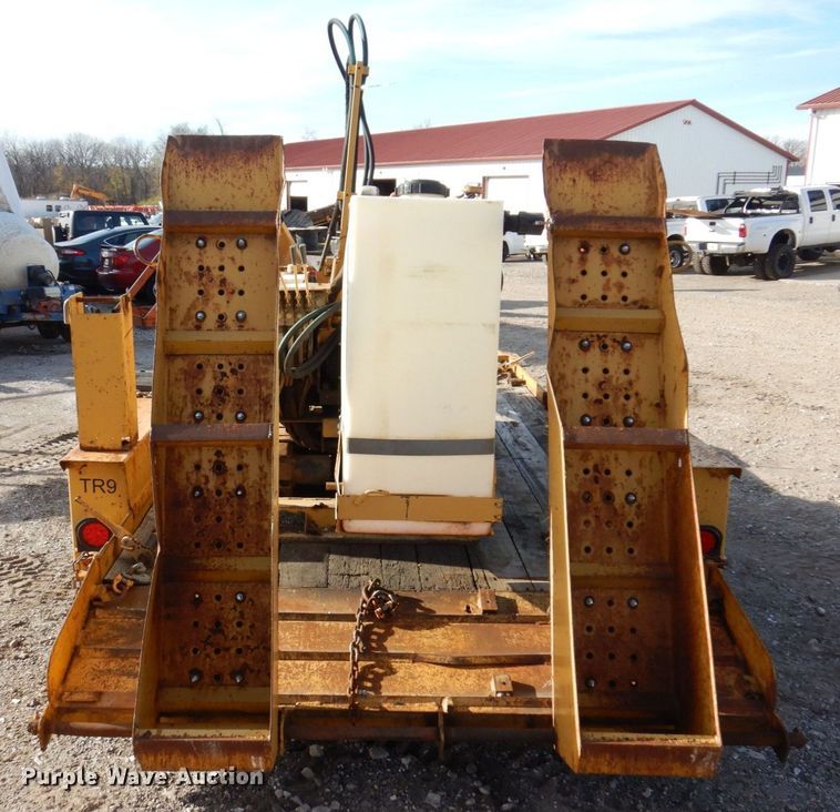 image for item JL9799 1995 Vermeer Navigator D4/6  directional boring unit